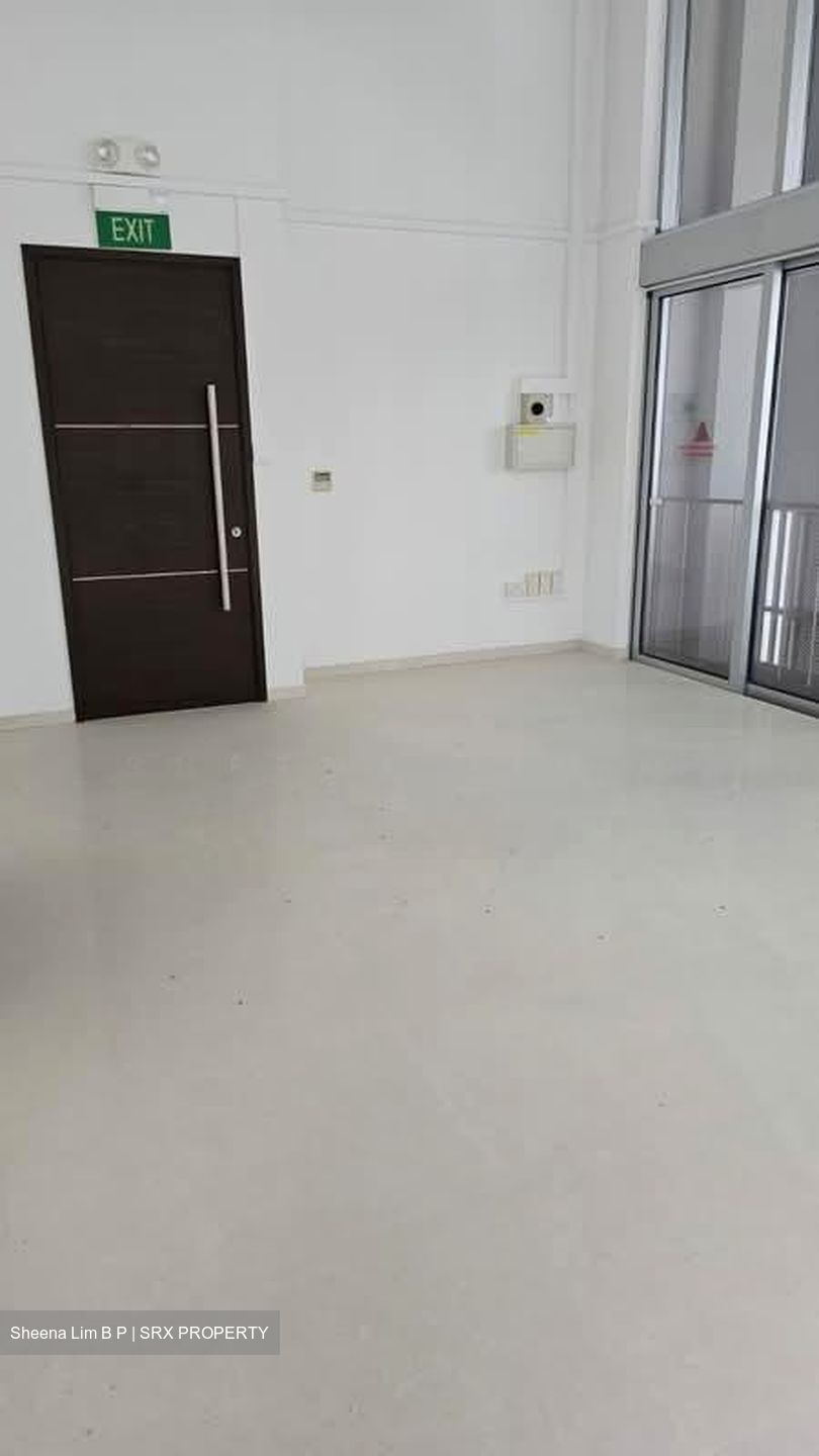 Eon Shenton (D2), Office #534073481